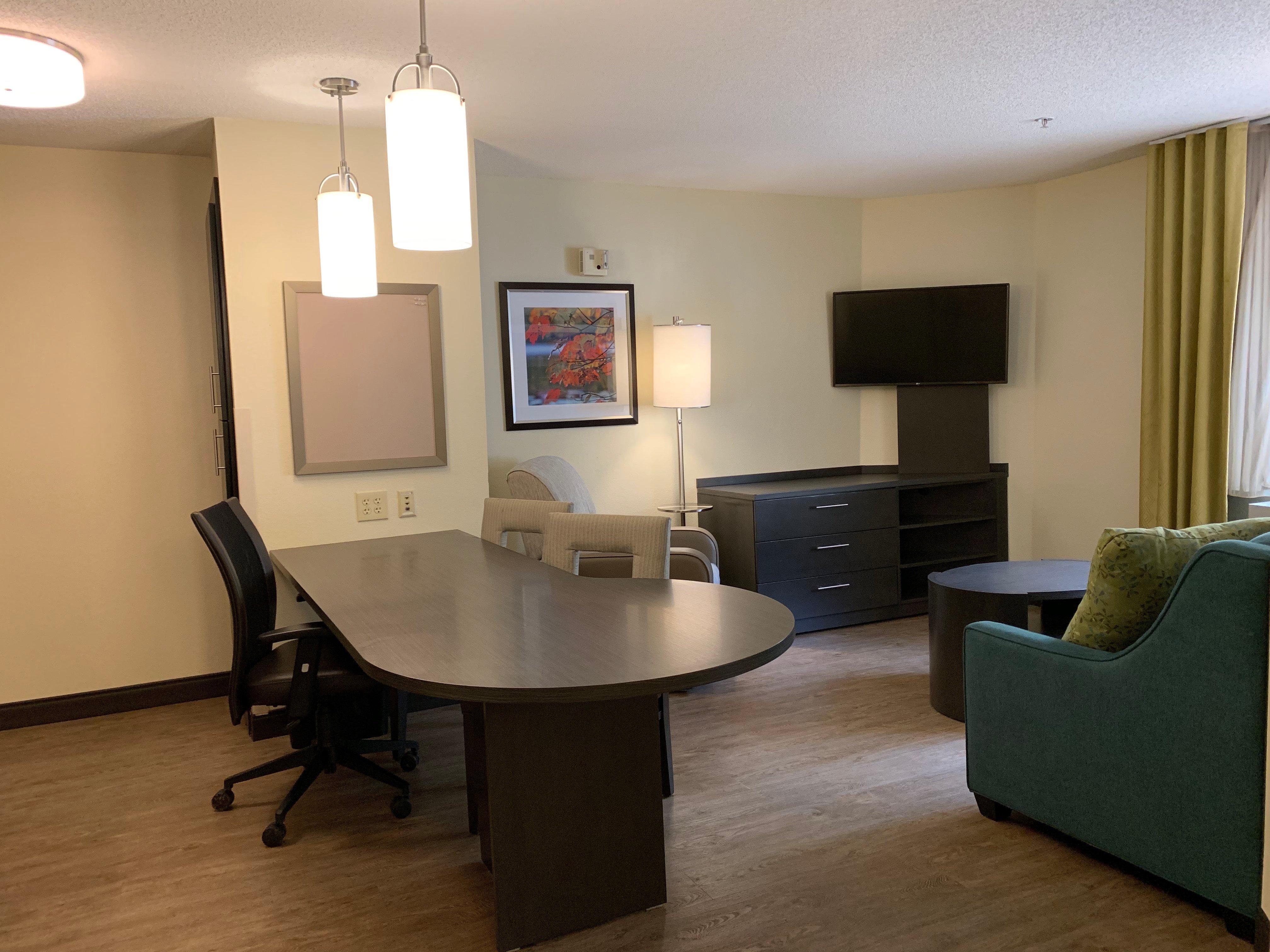 Candlewood Suites Raleigh Crabtree By Ihg Exterior photo