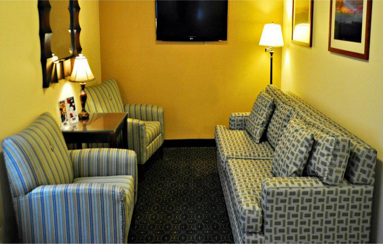Candlewood Suites Raleigh Crabtree By Ihg Exterior photo